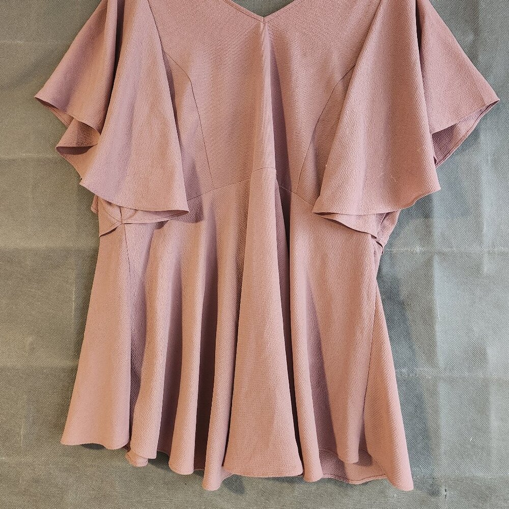 City Chic Pink Blouse Size M/18 - Picture 2 of 5